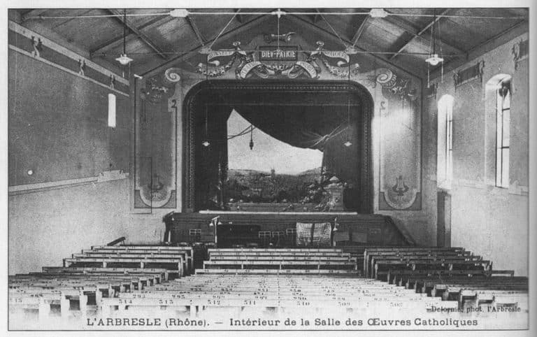 arbresle-salle-turdine-interieur-cinema